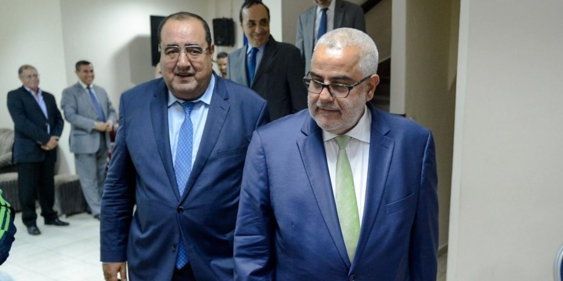 ادريس لشكر: "عبد الإله بنكيران يعتبر الحزب ليس خصما سياسيا بل يناصبنا العداء ويرغب في تدميرنا" 1 بنكيران ولشكر