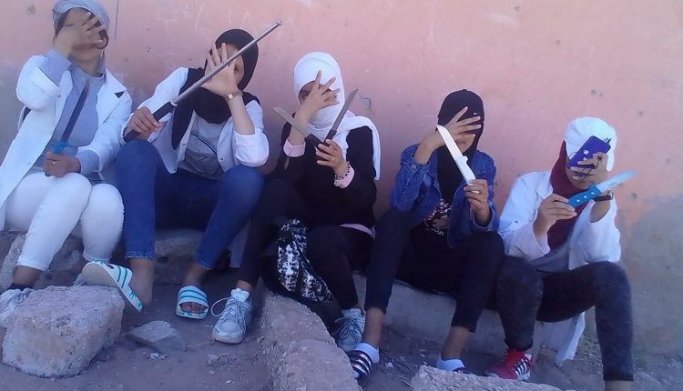 إحالة تلميذات مشرملات على أنظار النيابة العامة المختصة 1 تلميذات أسلحة