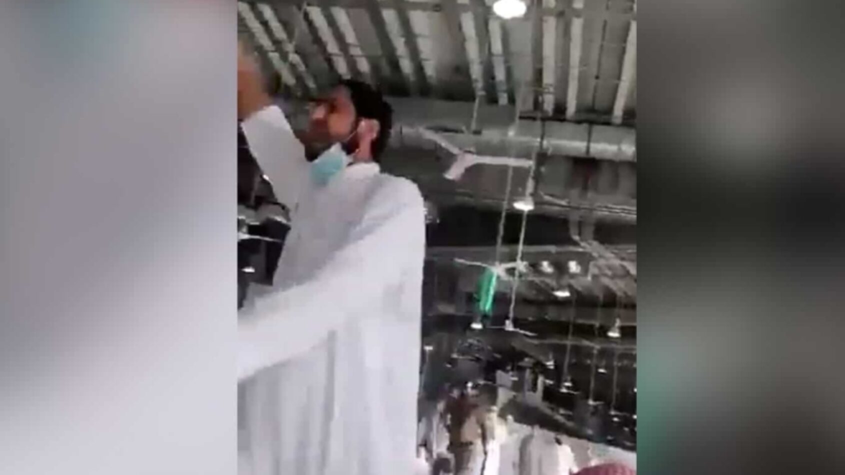 شخص ردد عبارات إرهابية