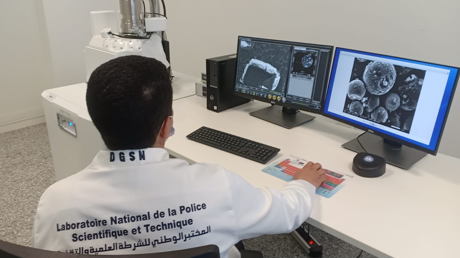 بالصور.. عبد اللطيف حموشي يدشن أكبر مختبر للشرطة العلمية بأفريقيا بتجهيزات جد متطورة للتدقيق العلمي في الجرائم بالصور.. عبد اللطيف حموشي يدشن أكبر مختبر للشرطة العلمية بأفريقيا بتجهيزات جد متطورة للتدقيق العلمي في الجرائم