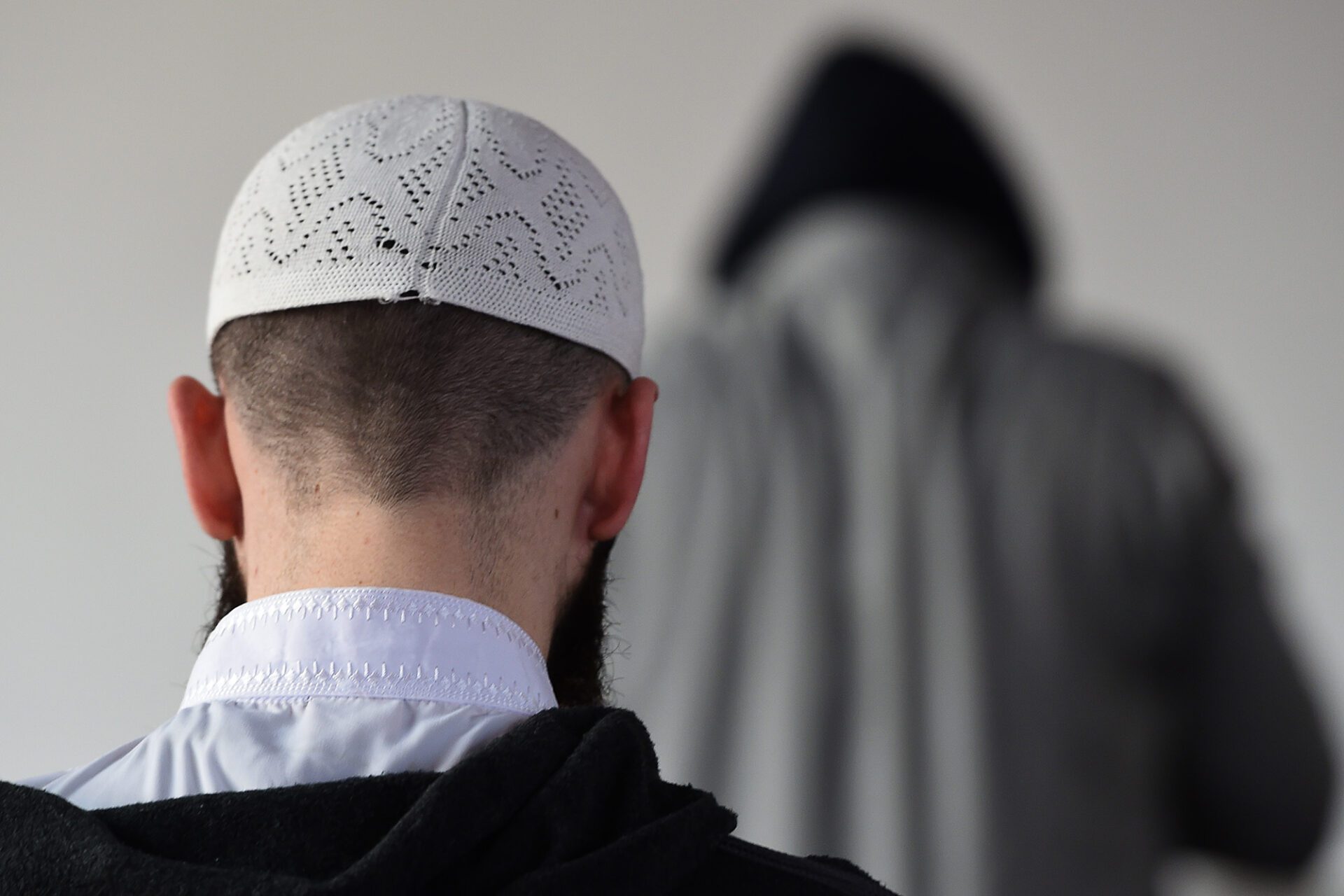 إمام