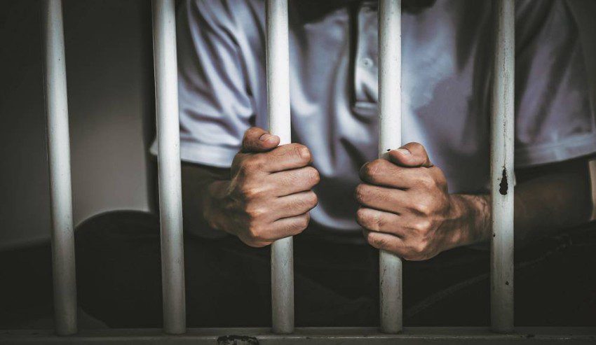 الحبس النافذ لزوجين متهمين بإعداد محلات لممارسة الدعارة بمدينة فاس 1 سجن