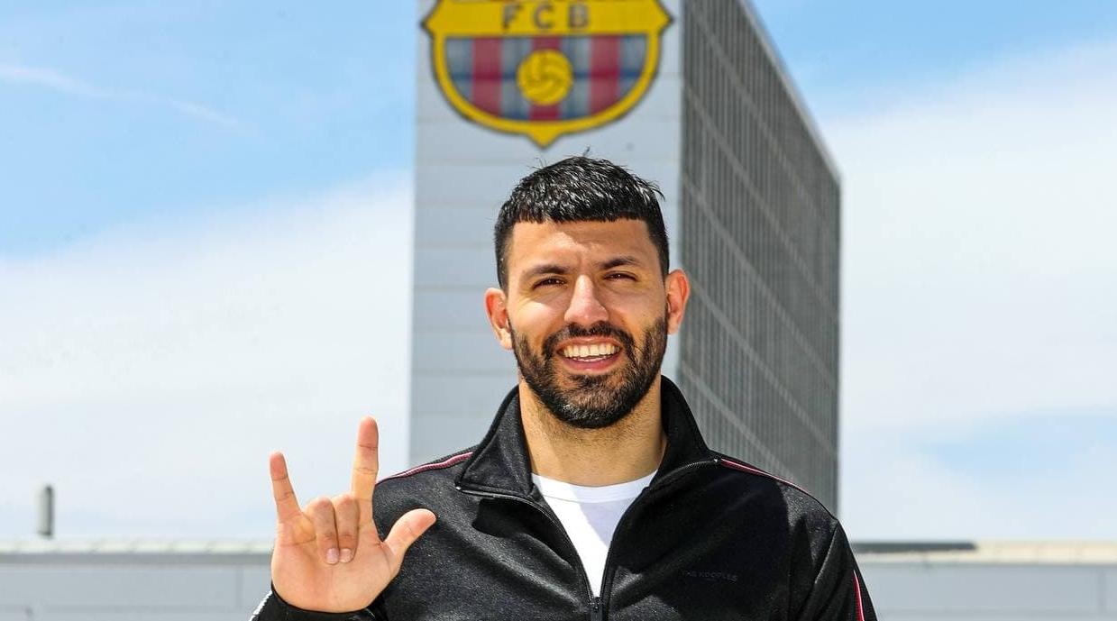 رسميا.. نادي برشلونة الاسباني يعلن تعاقده مع اللاعب الارجنتيني سيرجيو أغويرو 1 سيرجيو أغويرو