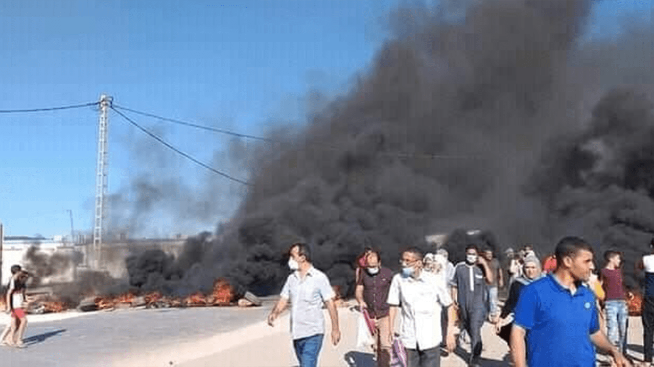 الجزائر