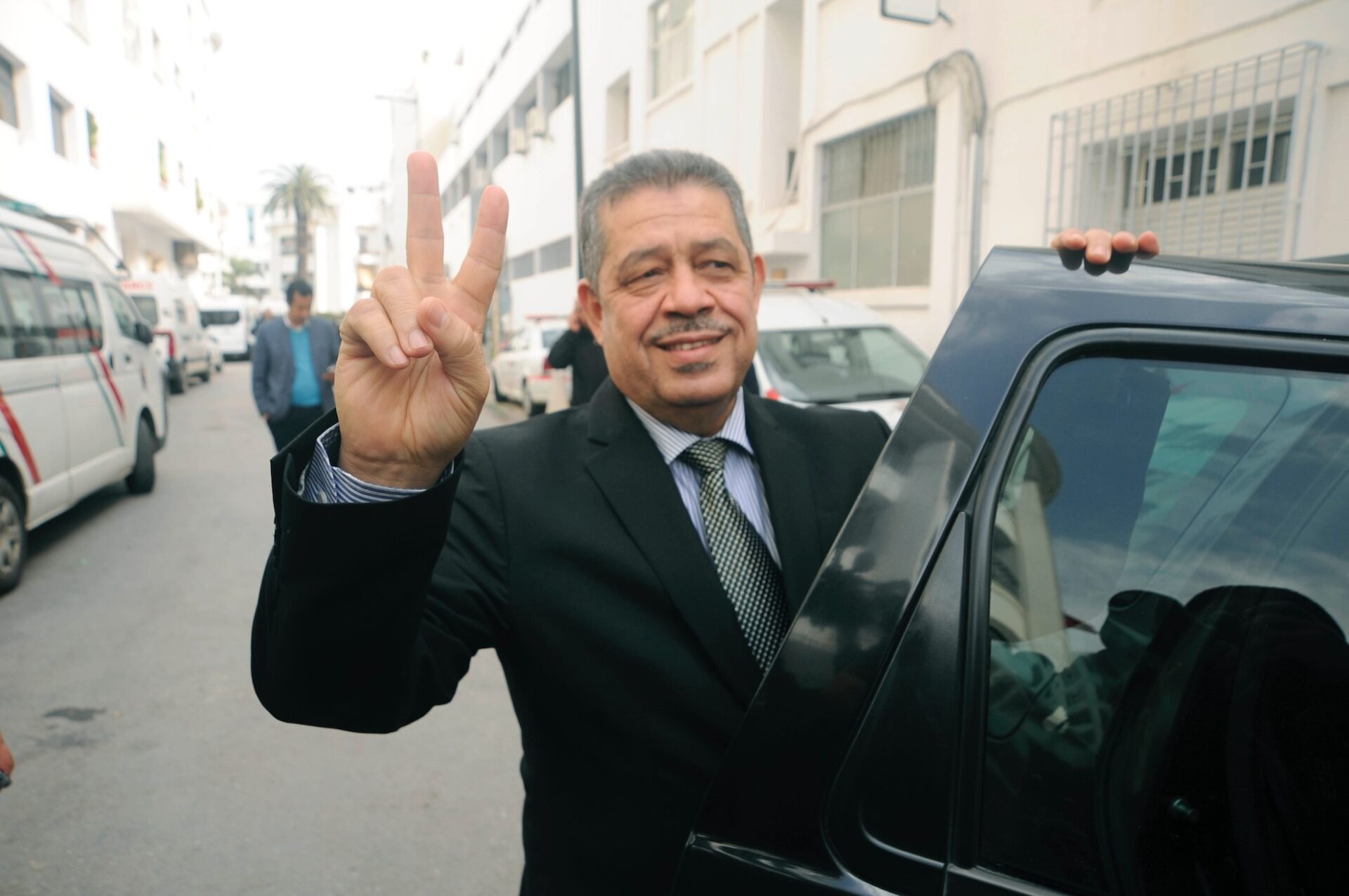 ظاهرة الترحال السياسي قبيل الانتخابات تقود حميد شباط رسميا إلى حزب الحركة الشعبية 1 شباط 1