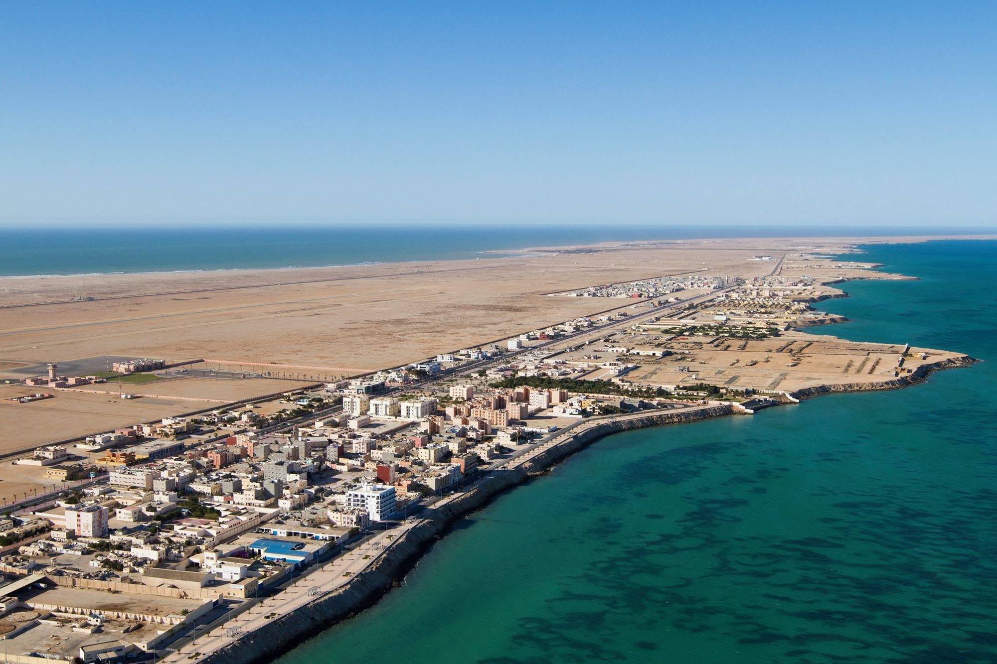 مقاولون ذاتيون ومستثمرون مغاربة وأجانب يستكشفون فرص الاستثمار في الداخلة 1 فرص الاستثمار في الداخلة