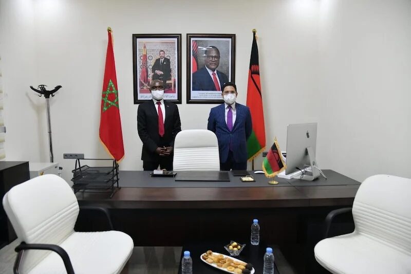جمهورية ملاوي تفتتح قنصلية عامة لها بمدينة العيون بالصحراء المغربية (صور) جمهورية ملاوي تفتتح قنصلية عامة لها بمدينة العيون بالصحراء المغربية (صور)