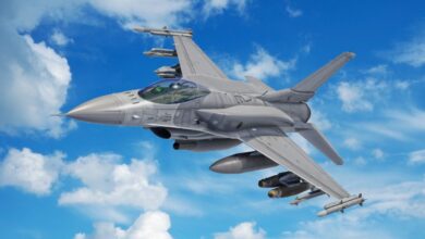 f16