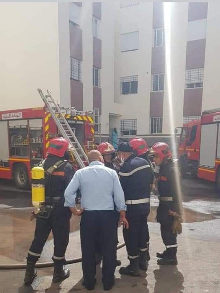 عاجل.. حريق مهول بإقامة سكنية بمدينة عين عتيق وأنباء عن وفاة طفل وإصابة ثلاثة آخرين بجروح متفاوتة الخطورة (صور + فيديو) حريق عين عتيق