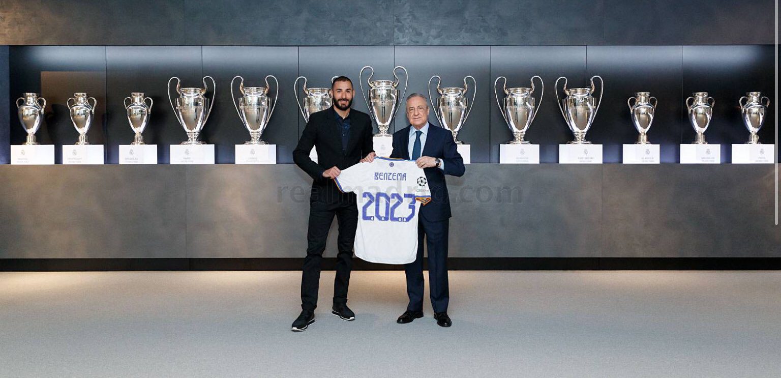 بنزيمة يمدد عقده مع ريال مدريد لعام إضافي حتى 2023 1 E9PDFsjXIAY f2Y