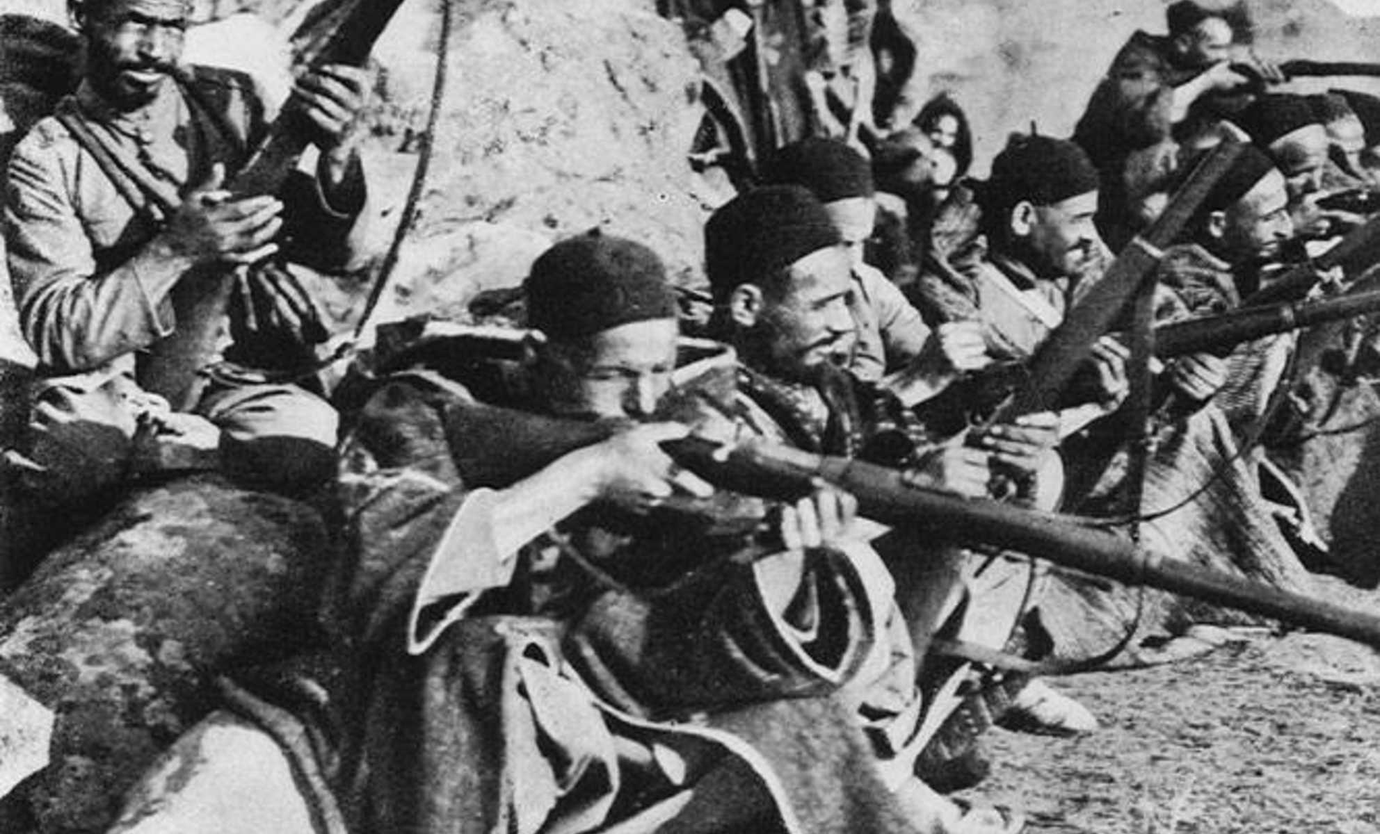 الاحتفاء بالذكرى 66 لانتفاضات 19 و20 غشت 1955 ضد الاستعمار الفرنسي مناسبة لاستحضار الدور التاريخي والتضحيات البطولية للمقاومة 1 الاستعمار الفرنسي