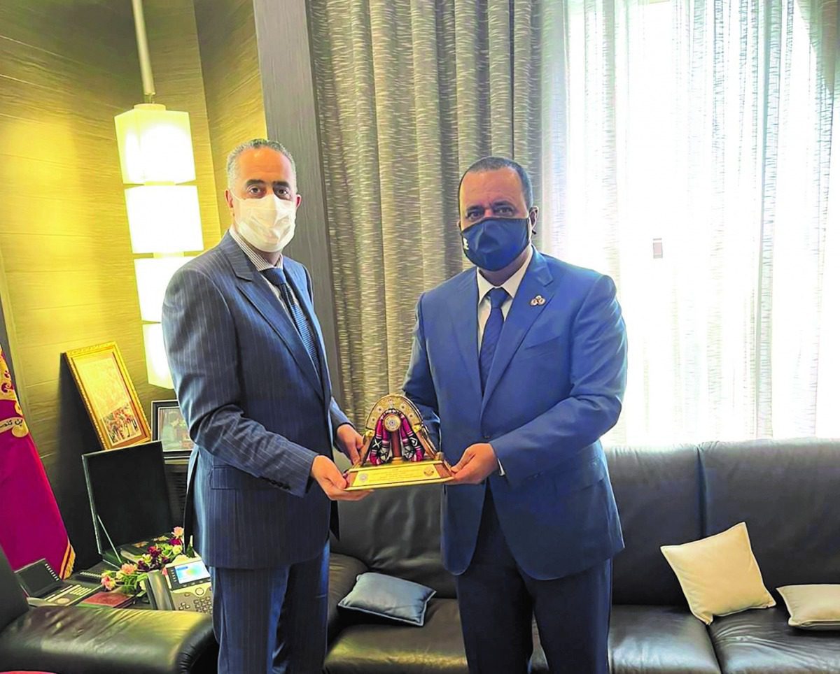 خالد عطية وعبد اللطيف حموشي