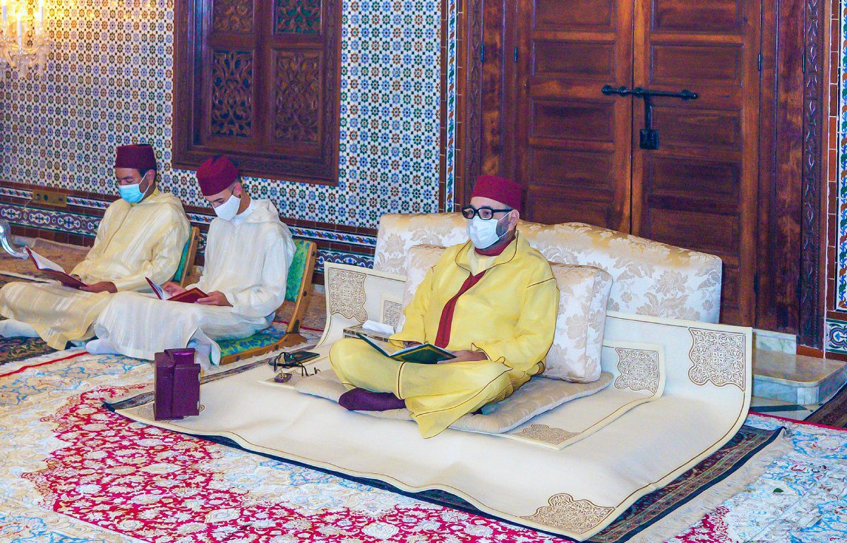 أمير المؤمنين الملك محمد السادس يحيي ليلة المولد النبوي الشريف 1 le roi m6