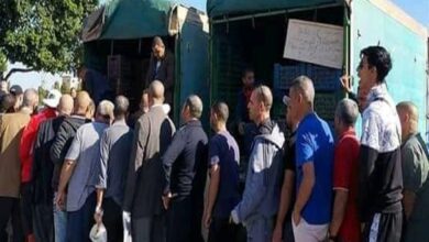 الجزائريون
