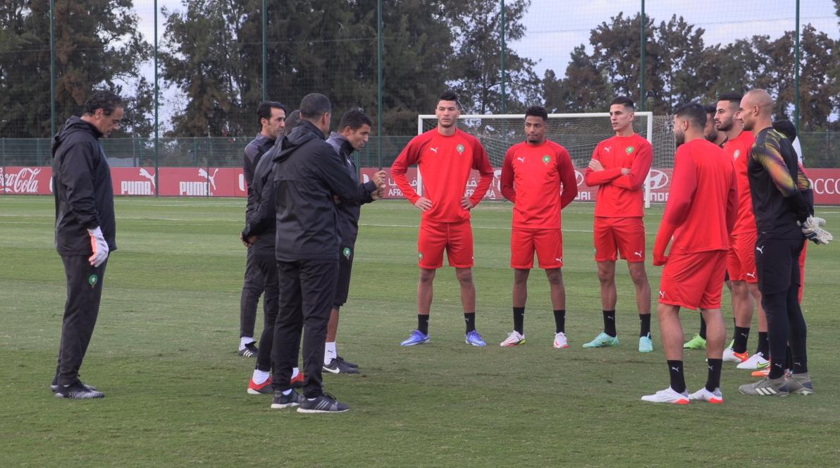 كأس أمم إفريقيا: حصة تدريبية لأسود الأطلس، عودة بونو وغياب فجر وحكيمي 1 المنتخب المغربي لكرة القدم