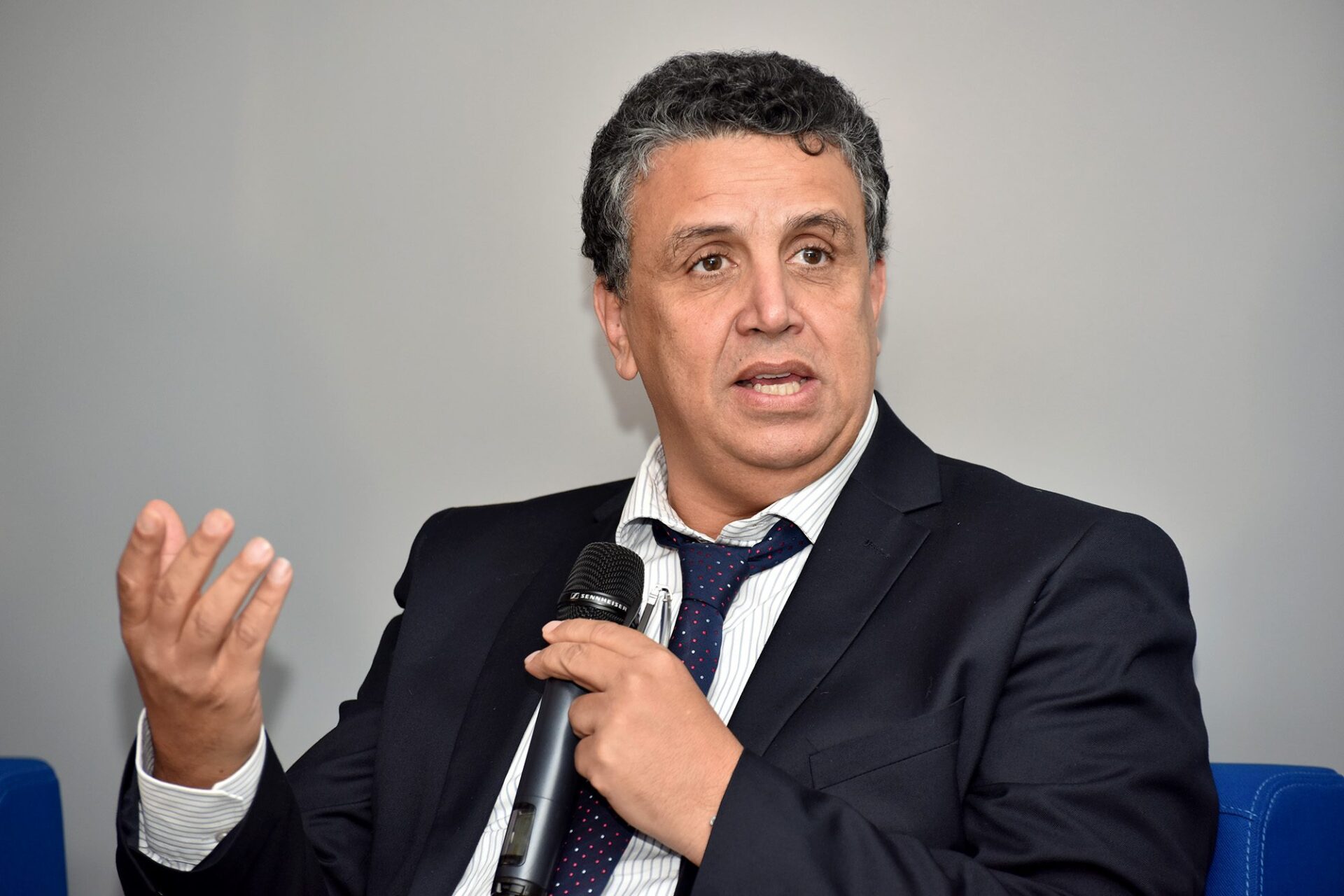 وزارة العدل تشترط بلوغ المرشحين الأحرار سن ما فوق الثلاثين سنة لتوظيف الملحقين القضائيين 1 عبد اللطيف وهبي