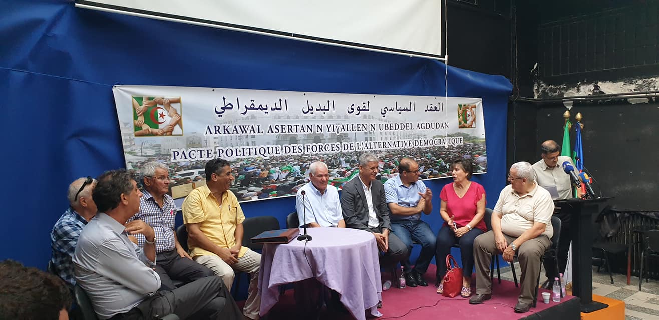 أحزاب سياسية وشخصيات معروفة بالجزائر تدعو إلى بناء جبهة وطنية ضد القمع الذي تمارسه دولة "الجنرالات" في حق المواطنين 1 قوى العقد من أجل البديل الديموقراطي