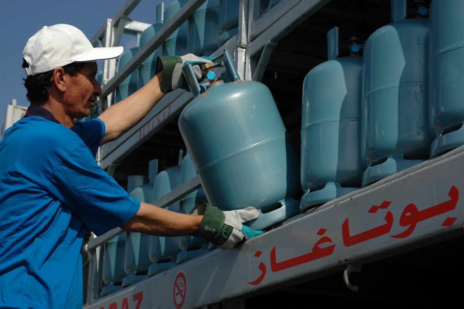 اجتماع تنسيقي بالرباط لتأمين تزويد المواطنين بقنينات غاز البوتان مع احترام الأسعار المحددة لبيعها 1 غاز البوتان