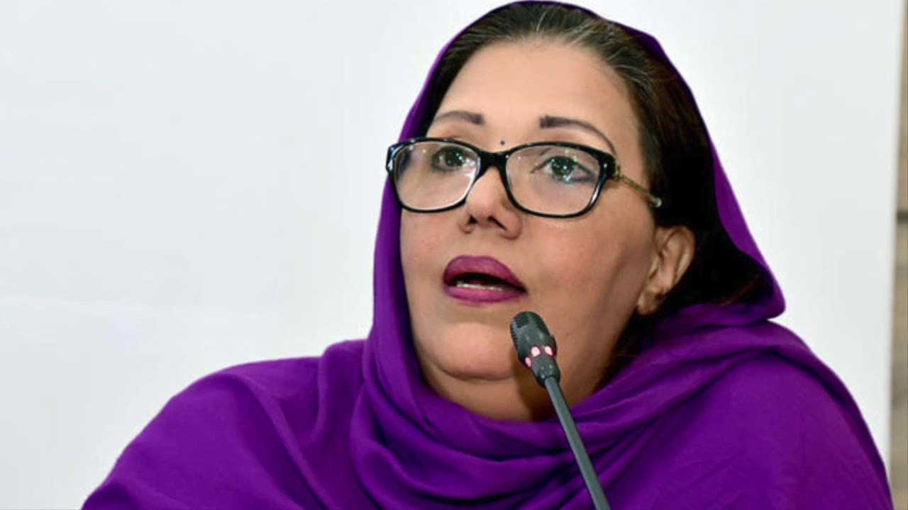 عزيزة