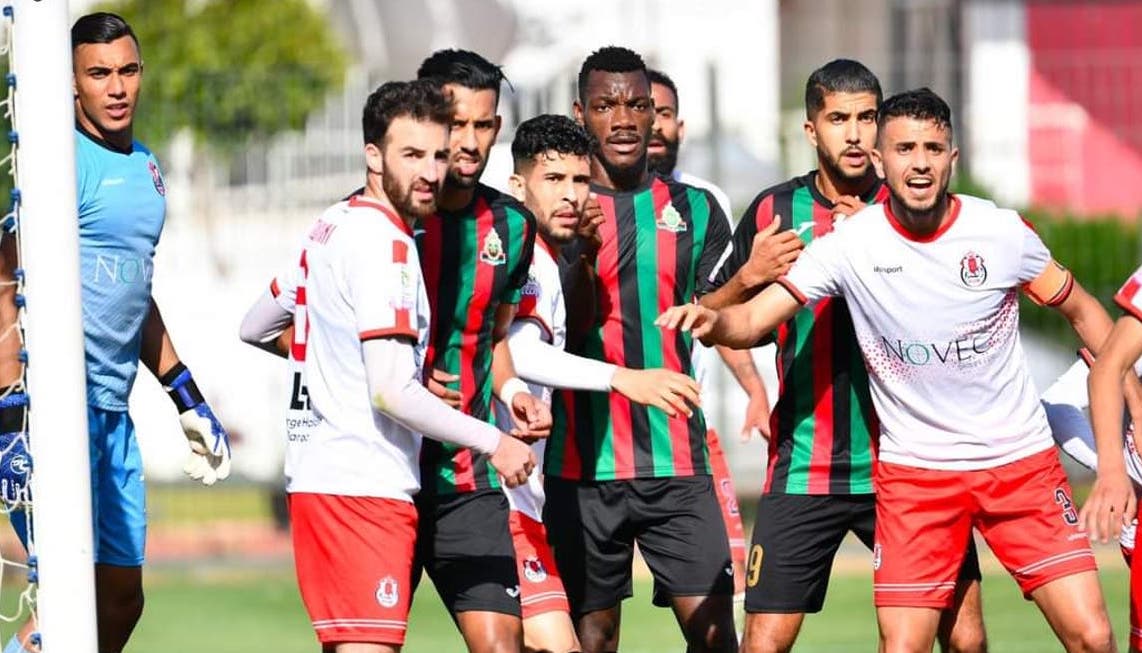 الفتح الرياضي يفوز بميدانه على الجيش الملكي