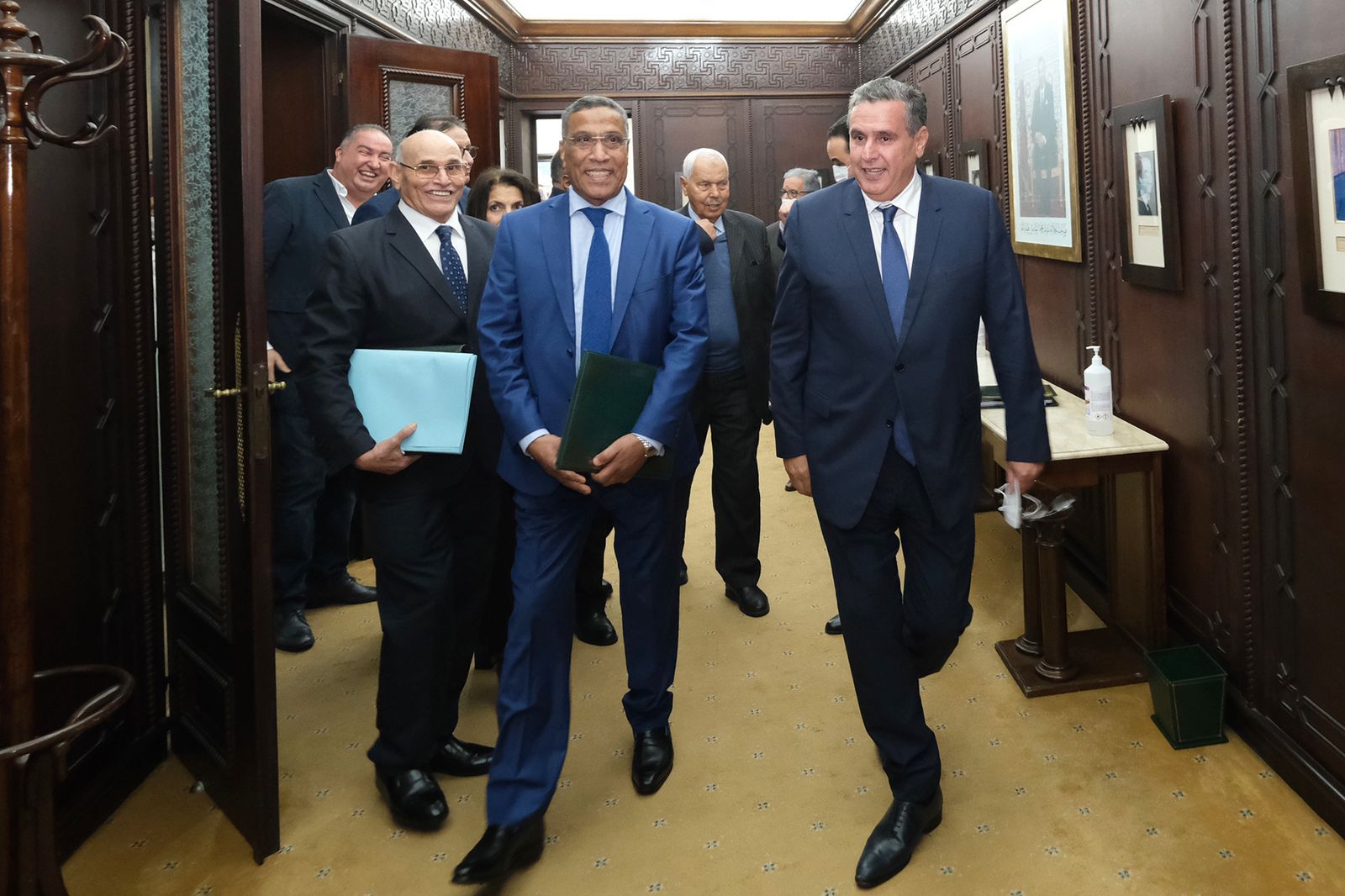 قبيل عيد الشغل.. أخنوش يستعد لاستقبال النقابات ويقترح توقيع اتفاق اجتماعي 1 النقابات المركزية