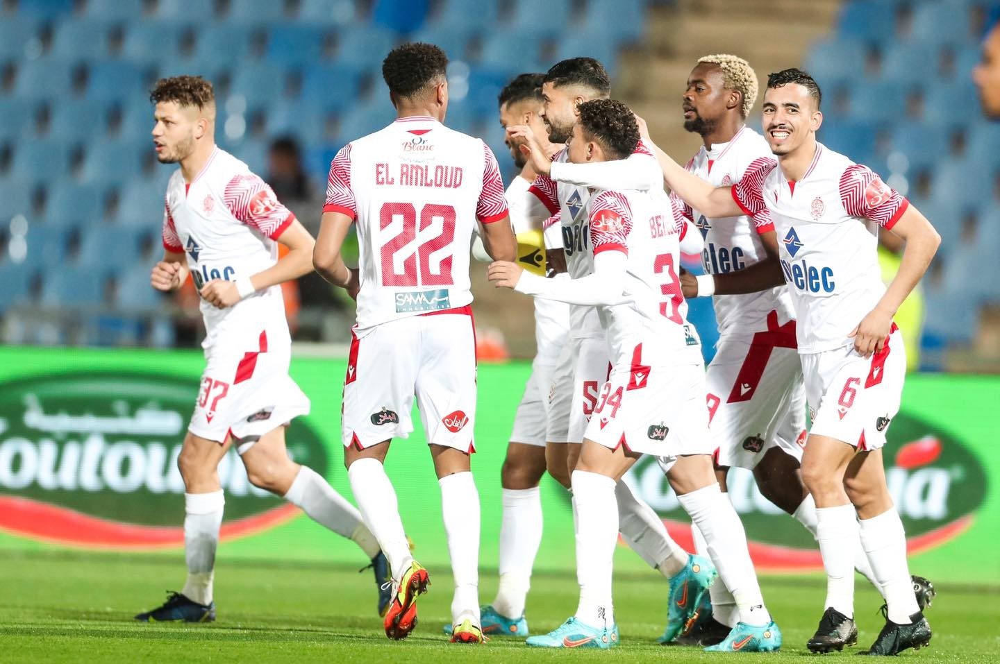 ذهاب نصف نهائي دوري أبطال افريقيا.. الوداد الرياضي يتفوق على مضيفه بيترو أتلتيكو ( 3-1) و يضع قدما أولى في النهائي 1 WYDAD