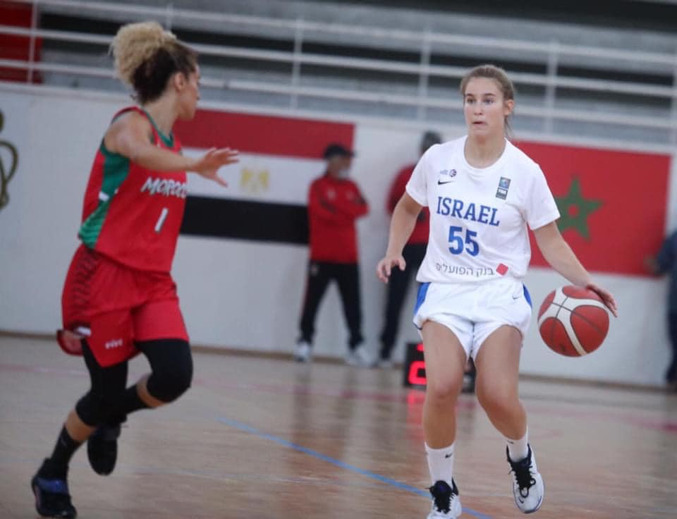 المنتخب المغربي النسوي لكرة السلة يفوز على نظيره الإسرائيلي بحصة 62 مقابل 58 (صور)