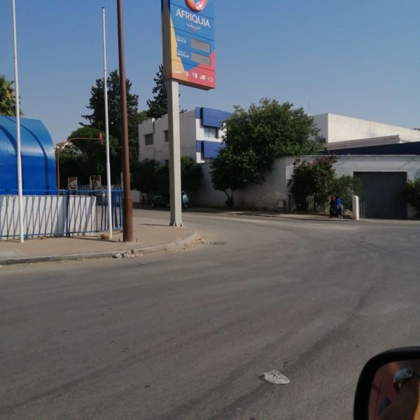 ”في تصرف غريب وغير مفهوم”.. محطات وقود “تتفق” على إطفاء لوحات إشهار أثمنة المحروقات (صور) ”في تصرف غريب وغير مفهوم”.. محطات وقود “تتفق” على إطفاء لوحات إشهار أثمنة المحروقات (صور)