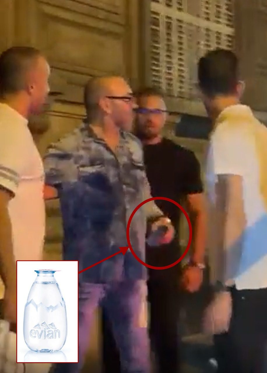 بالصورة.. الأبواق الإعلامية التابعة لنظام الكابرانات تحول قنينة ماء للملك محمد السادس بقدرة قادر إلى كأس خمر ! بالصورة.. الأبواق الإعلامية التابعة لنظام الكابرانات تحول قنينة ماء للملك محمد السادس بقدرة قادر إلى كأس خمر !
