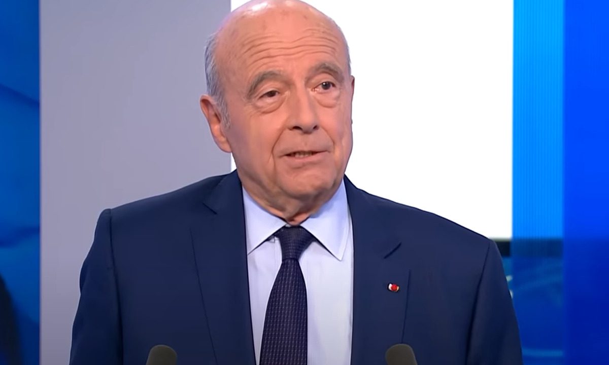 الوزير الأول الفرنسي الأسبق آلان جوبيه: على فرنسا وأوروبا أن يحذوا حذو المغرب والصين وتركيا في بناء علاقة رابح-رابح مع إفريقيا (فيديو) 1 الان جوبيه