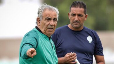 نادي الرجاء الرياضي ينفصل عن مدربه التونسي فوزي البنزرتي