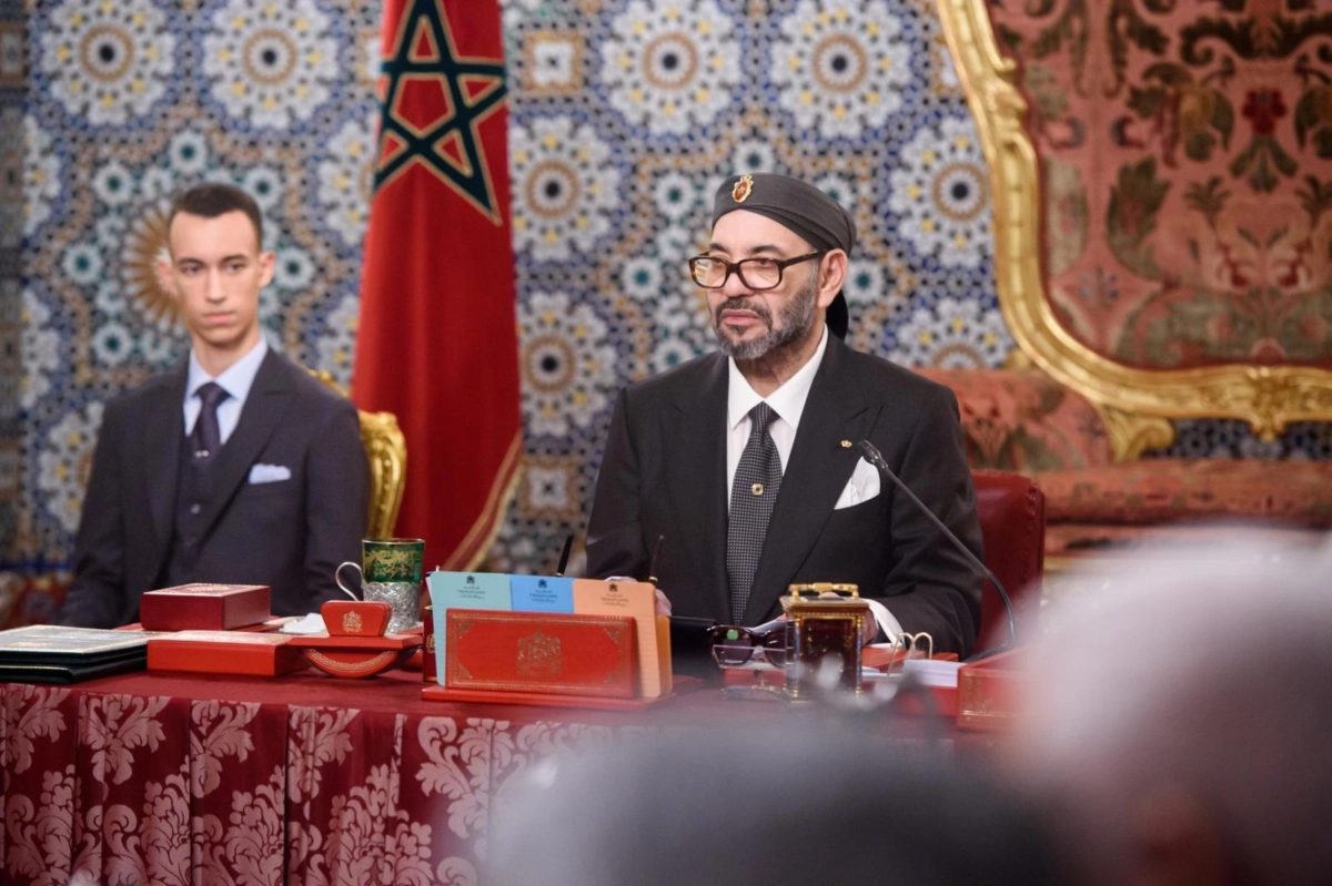 الملك محمد السادس يترأس مجلسا وزاريا لتداول توجهات مشروع قانون المالية برسم سنة 2023 1 174