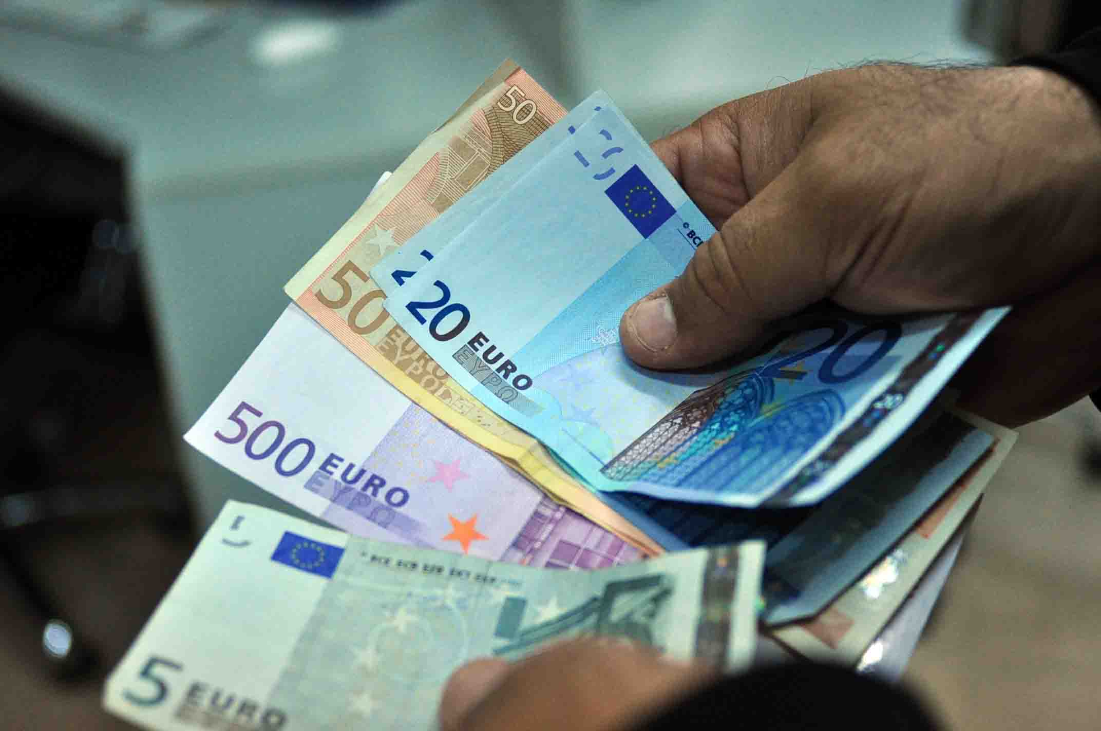 إحباط تهريب حوالي 39 ألف أورو بمعبر باب سبتة 1 تهريب أورو