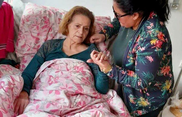 الفنانة خديجة البيضاوية تنتقل إلى دار البقاء بعد صراع مرير مع المرض الخبيث 1 خديجة البيضاوية