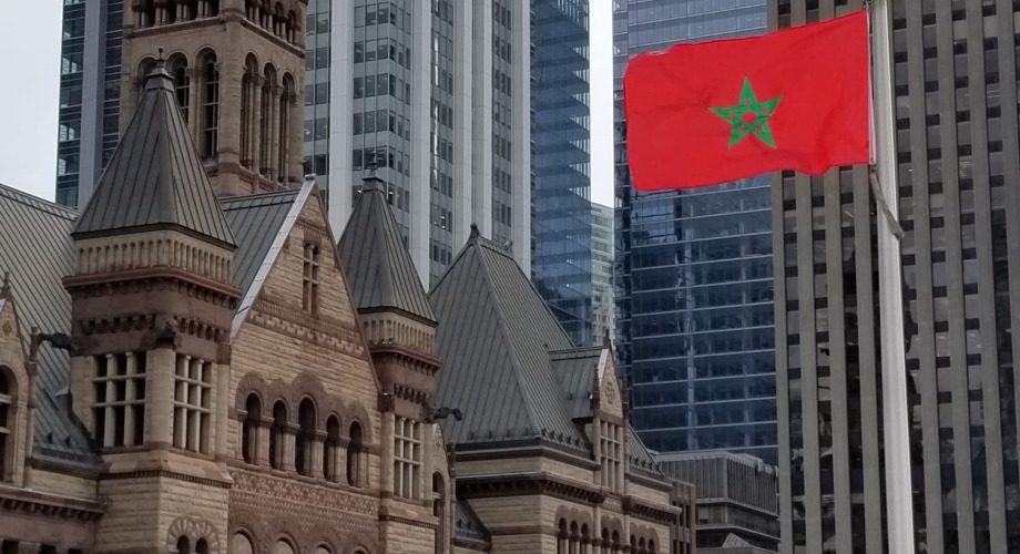 كندا.. العلم المغربي يزين مبنيي برلمان أونتاريو وبلدية تورونتو 1 vis 1119202112313796
