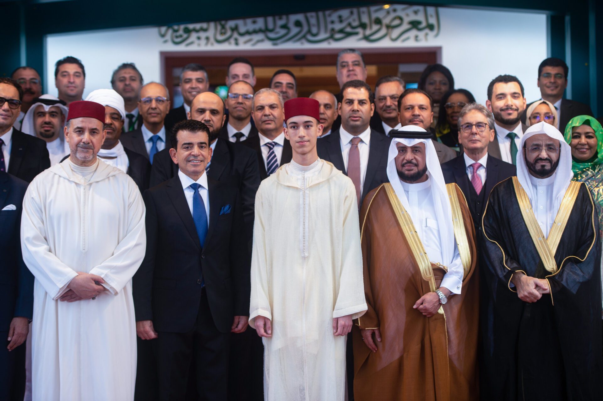 صاحب السمو الملكي ولي العهد الأمير مولاي الحسن يفتتح بالرباط المعرض والمتحف الدولي للسيرة النبوية والحضارة الإسلامية 1 الأمير مولاي الحسن