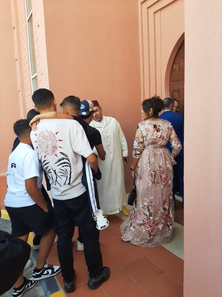 سفير المملكة المغربية في قطر يقيم مأدبة غذاء على شرف عائلات أسود الأطلس (صور) سفير المملكة المغربية في قطر يقيم مأدبة غذاء على شرف عائلات أسود الأطلس (صور)