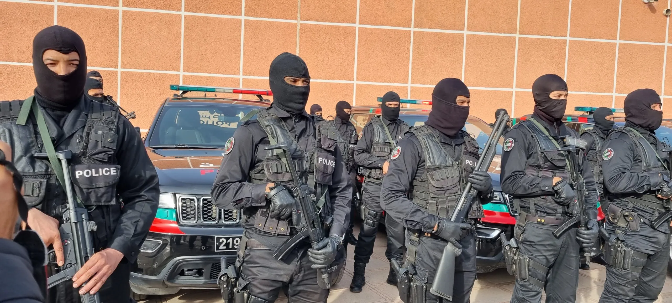 تحضيرات على قدم وساق.. رجال حموشي في الصفوف الأمامية لتأمين احتفالات رأس السنة (فيديوهات/صور) تحضيرات على قدم وساق.. رجال حموشي في الصفوف الأمامية لتأمين احتفالات رأس السنة (فيديوهات/صور)