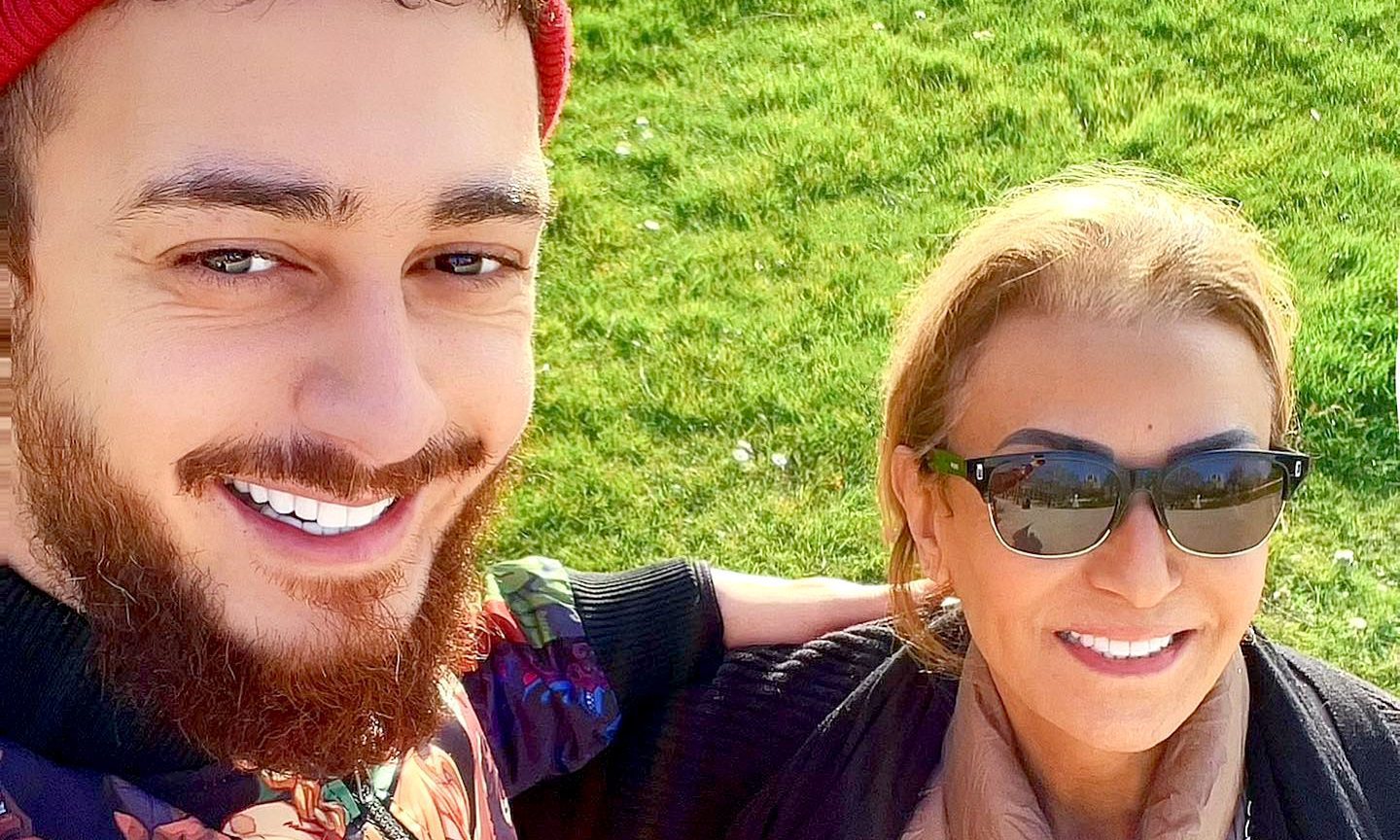 بالصورة.. هذه هي الطريقة التي اختارها الفنان سعد لمجرد للاحتفال مع والدته بفوز أسود الأطلس على كندا 1 سعد لمجرد 1