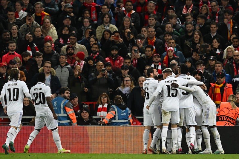 ريال مدريد يسحق ليفربول بخماسية و يضع قدما في ربع نهائي دوري أبطال أوروبا 1 مدريد 1