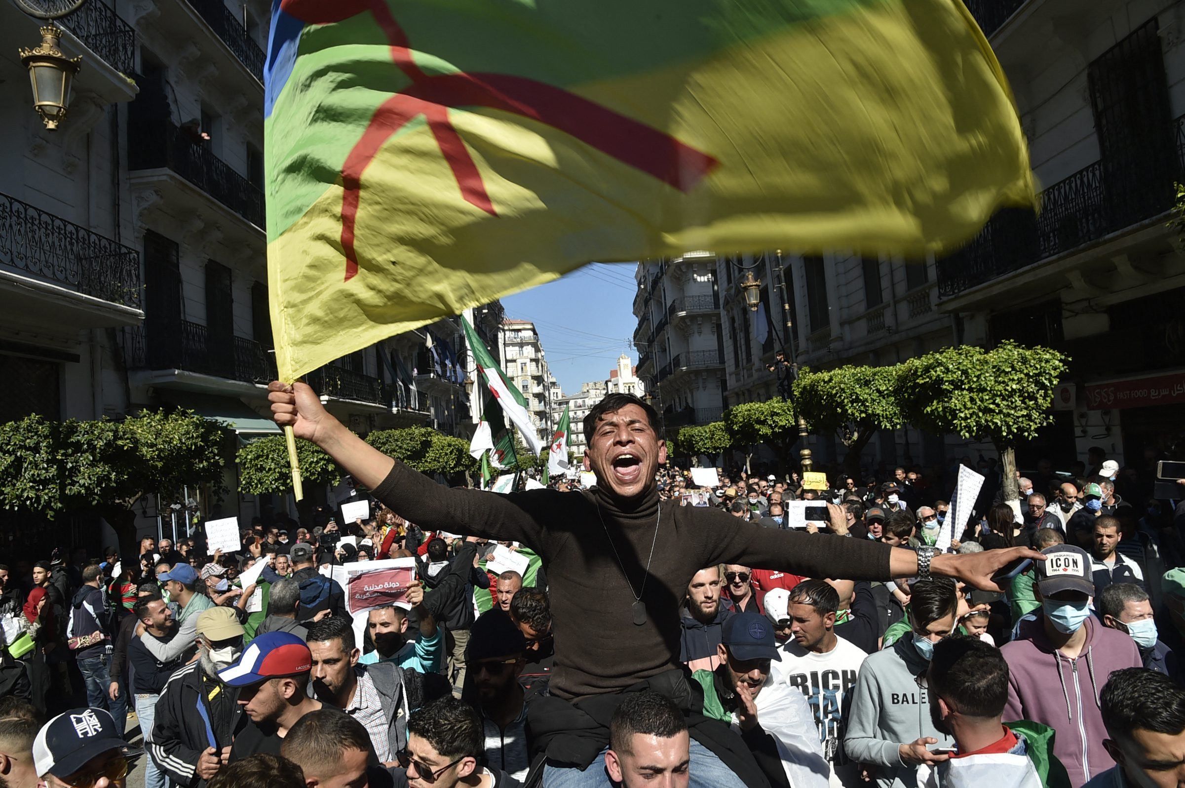ترسيخ الثقافية الأمازيغية.. مغرب الانفتاح والتنوع العرقي مقابل جزائر الاضطهاد وسياسة فرض الثقافة الواحدة (باحث أنثروبولوجي) 1 الثقافة الأمازيغية