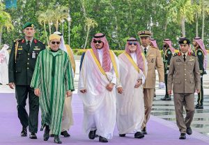 صاحب السمو الملكي الأمير مولاي رشيد يحل بجدة لتمثيل صاحب الجلالة في القمة العربية صاحب السمو الملكي الأمير مولاي رشيد يحل بجدة لتمثيل صاحب الجلالة في القمة العربية