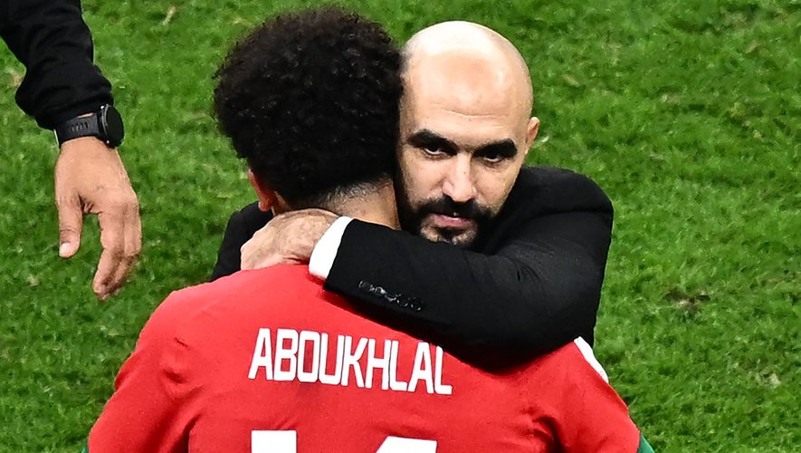 هكذا دافع الناخب الوطني وليد الركراكي عن زكرياء أبو خلال 1 وليد الركراكي