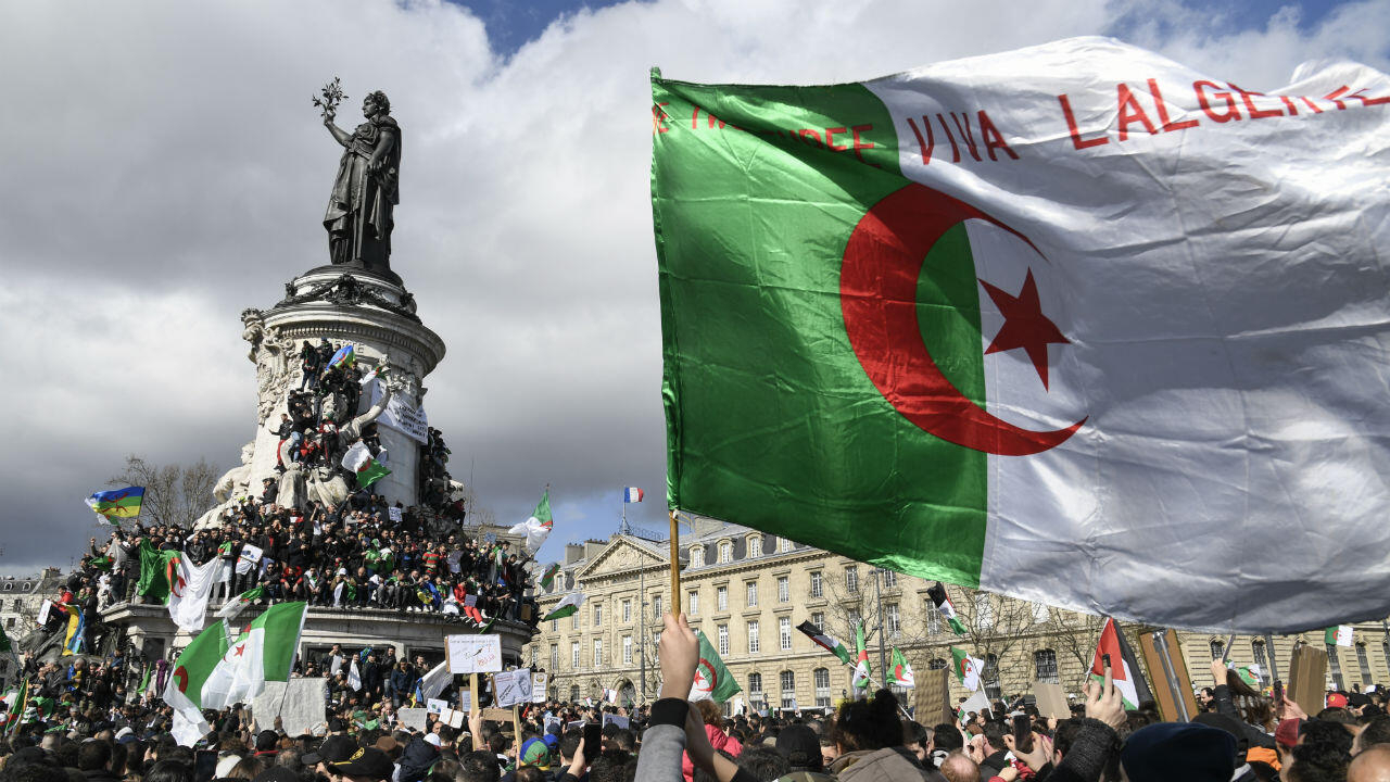 احتجاجات الجزائريين