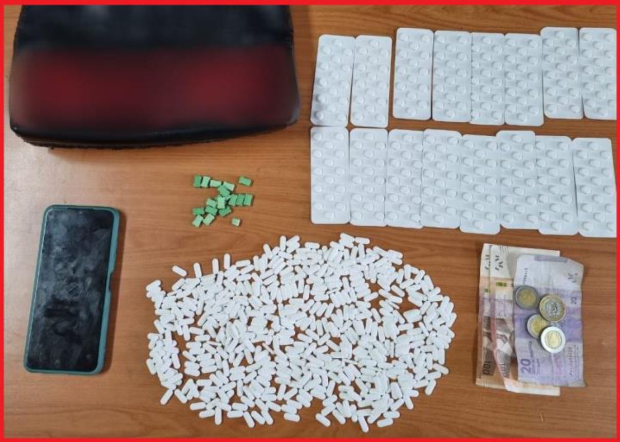 بتنسيق مع الديستي.. توقيف شخص للاشتباه في تورطه في قضية تتعلق بحيازة وترويج المخدرات والمؤثرات العقلية بالقنيطرة 1 المخدرات والمؤثرات العقلية