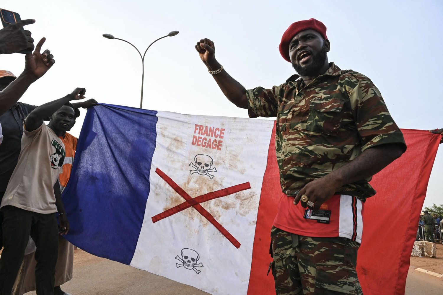 NIGER COUP DEMO