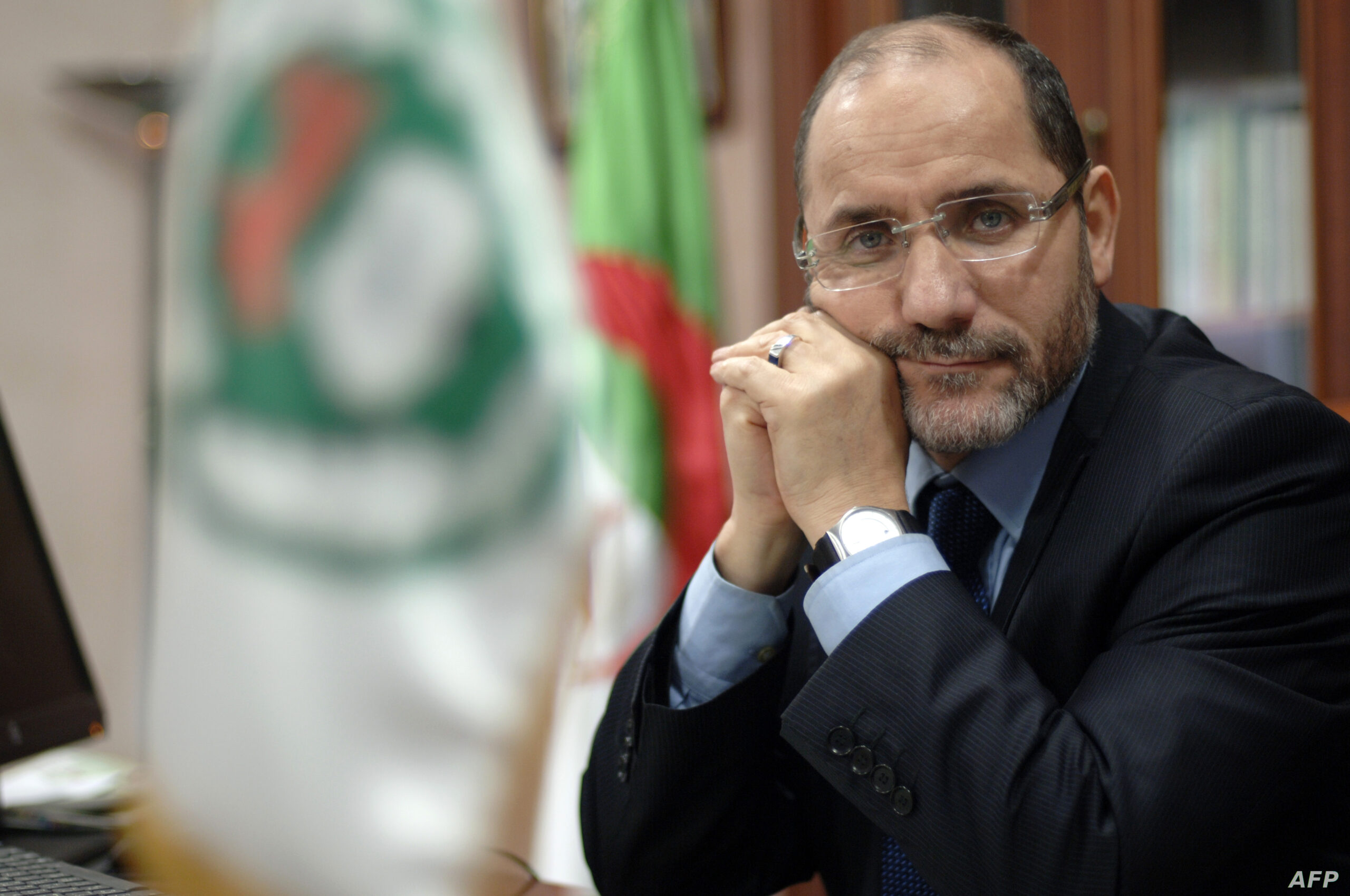السلطات الجزائرية توقف رئيس حزب تضامن مع غزة.. والعصابة الحاكمة مع “إسرائيل ظالمة أو مظلومة” 1 ALEGRIA POLITICS ISLAMISTS