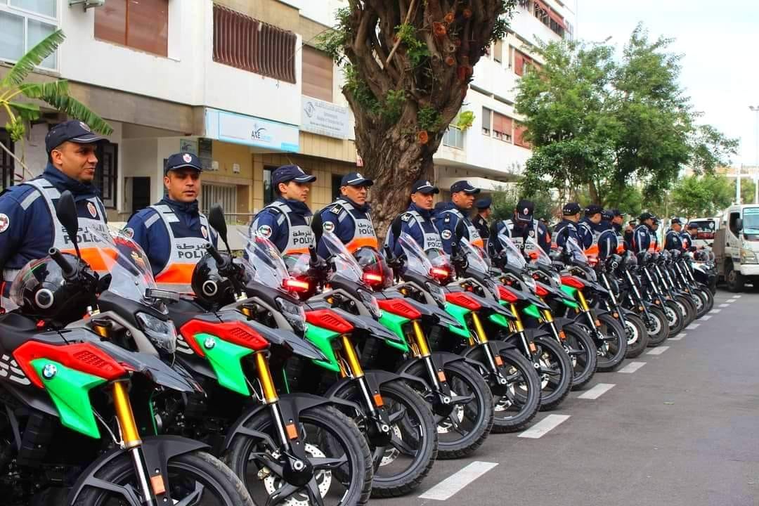 بإشراف عبد اللطيف حموشي.. عمليات استباقية وتدابير مشددة تعرفها مختلف المدن المغربية لتأمين احتفالات رأس السنة الجديدة (صور) بإشراف عبد اللطيف حموشي.. عمليات استباقية وتدابير مشددة تعرفها مختلف المدن المغربية لتأمين احتفالات رأس السنة الجديدة (صور)