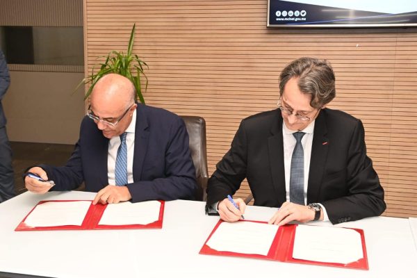 التوقيع بالرباط على اتفاقيات شراكة لتقوية مهارات الطلبة المغاربة 1 الطلبة المغاربة