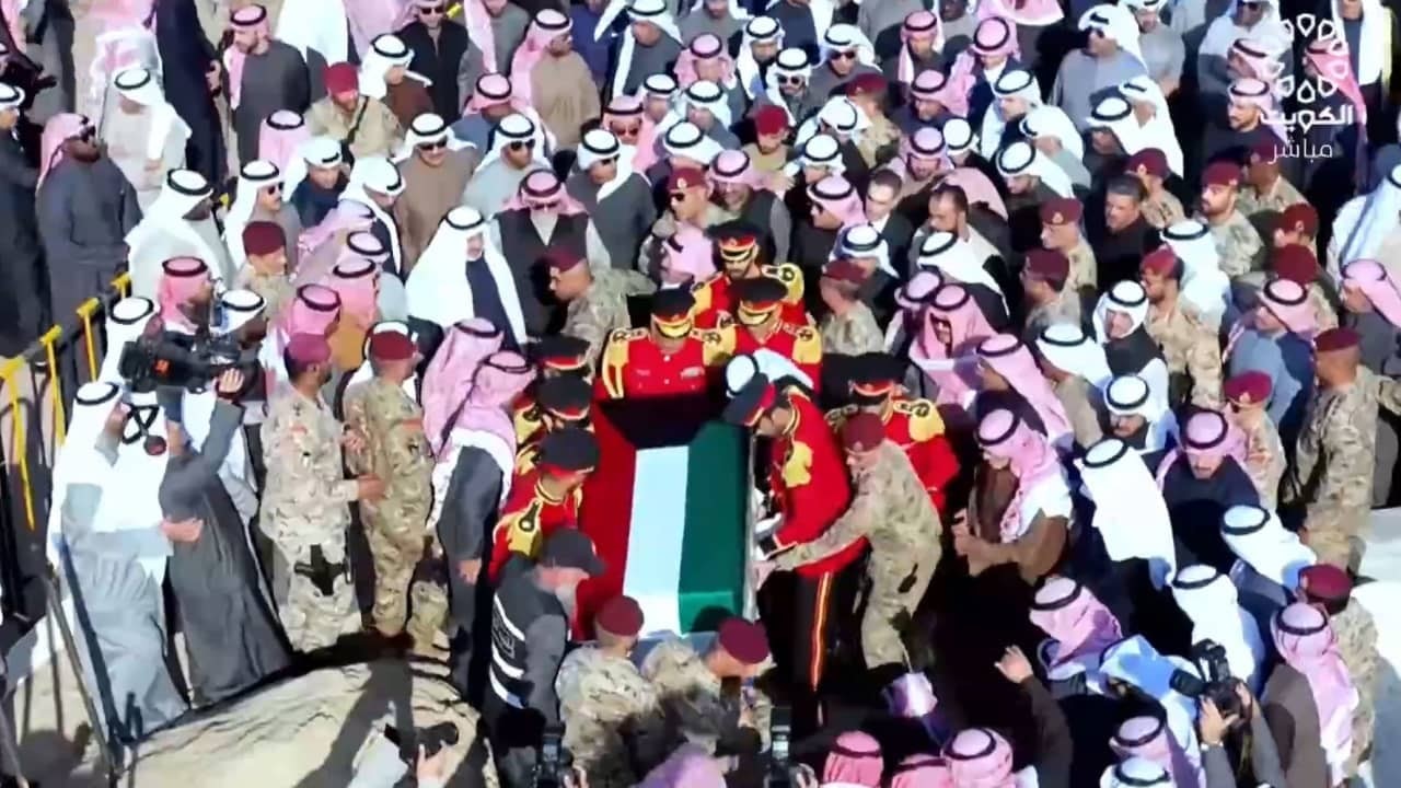 بدء مراسم تشييع جنازة أمير الكويت الراحل نواف الأحمد الصباح 1 تشييع جنازة أمير الكويت